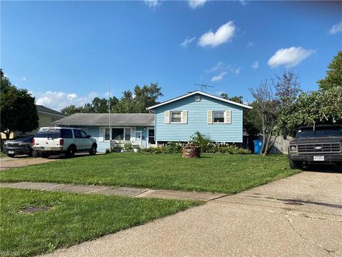 1939 E 40th St, Lorain, OH 44055 photo 1