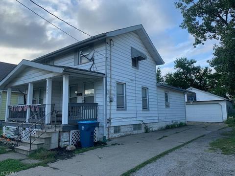 709 E 35th St, Lorain, OH 44055 photo 2