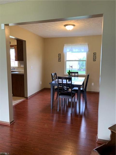 466 Hampton Dr, Elyria, OH 44035 photo 13