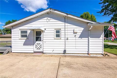 811 Concord Ave, Elyria, OH 44035 photo 32