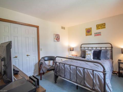 10181 S Hampton Ct, Mentor, OH 44060 photo 16