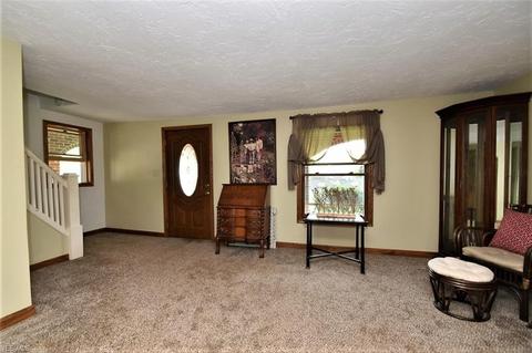 8990 Hendricks Rd, Mentor, OH 44060 photo 5