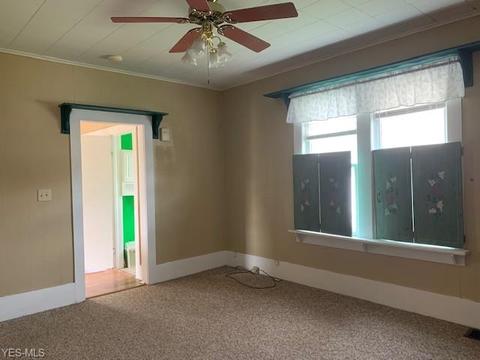 423 E 7th St, Dover, OH 44622 photo 8