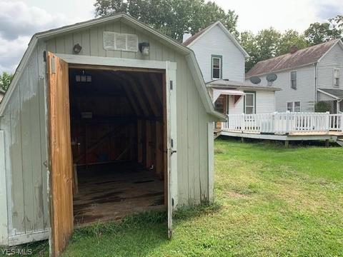 423 E 7th St, Dover, OH 44622 photo 15