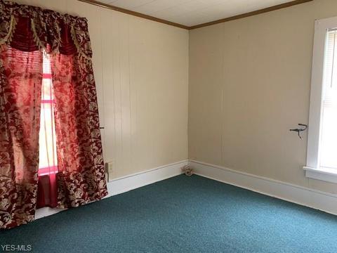 423 E 7th St, Dover, OH 44622 photo 12