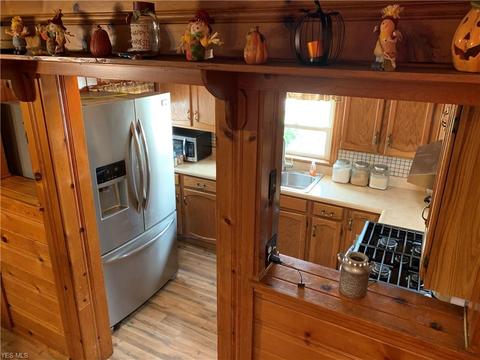 193 Wilson St, Struthers, OH 44471 photo 9