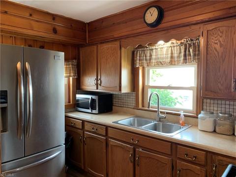 193 Wilson St, Struthers, OH 44471 photo 6