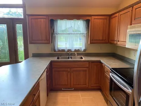 17842 Park St, Beloit, OH 44609 photo 21