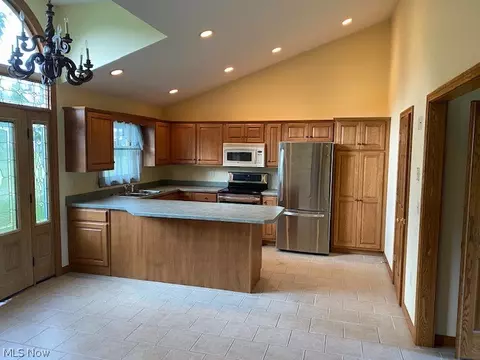 17842 Park St, Beloit, OH 44609 photo 24