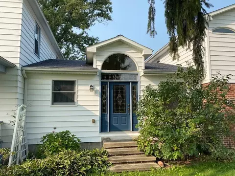 17842 Park St, Beloit, OH 44609 photo 4