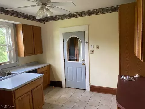 17842 Park St, Beloit, OH 44609 photo 13