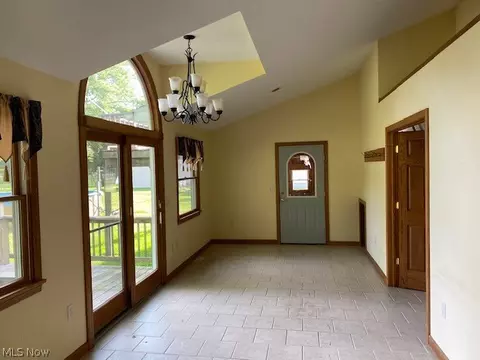 17842 Park St, Beloit, OH 44609 photo 11