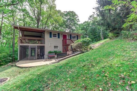 511 E Mohawk Dr, Malvern, OH 44644 photo 19