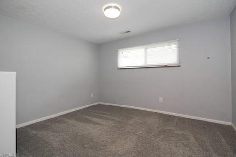 1883 E 37 St, Lorain, OH 44055 photo 7