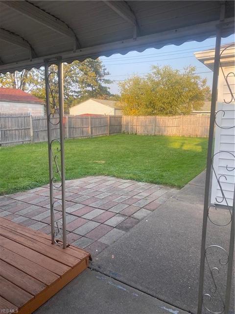 581 Willow Park Rd, Elyria, OH 44035 photo 10
