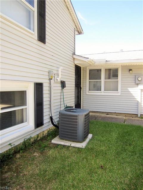 120 Valley Forge Cir, Elyria, OH 44035 photo 14
