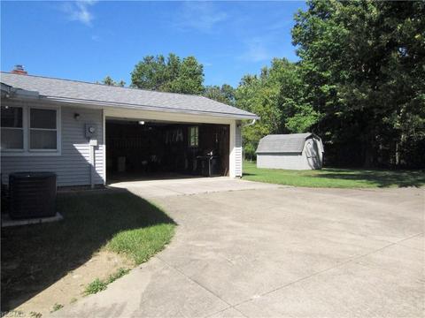 120 Valley Forge Cir, Elyria, OH 44035 photo 15