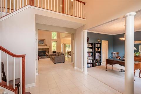 285 Ruby Ln, Streetsboro, OH 44241 photo 4