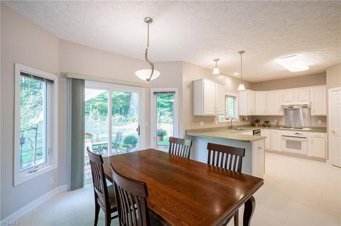 285 Ruby Ln, Streetsboro, OH 44241 photo 13