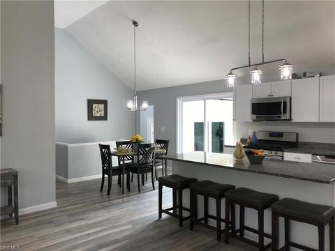 8062 Middlesex Rd, Mentor, OH 44060 photo 5