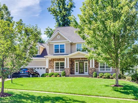 1198 Singleton Dr, Copley, OH 44321 photo 1