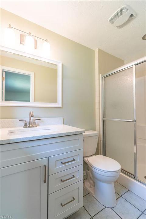 2133 Diamond St NE, Canton, OH 44721 photo 16