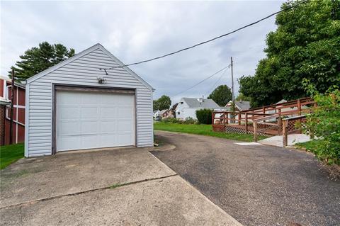 1423 Broad Ave NW, Canton, OH 44708 photo 6