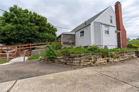 1423 Broad Ave NW, Canton, OH 44708 photo 5