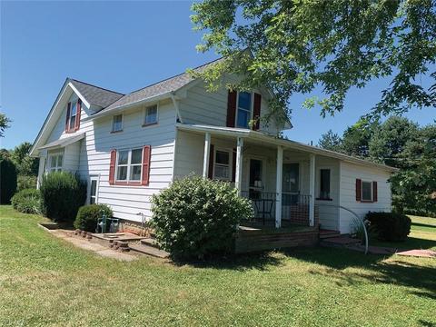 2905 Winchell Rd, Aurora, OH 44202 photo 2