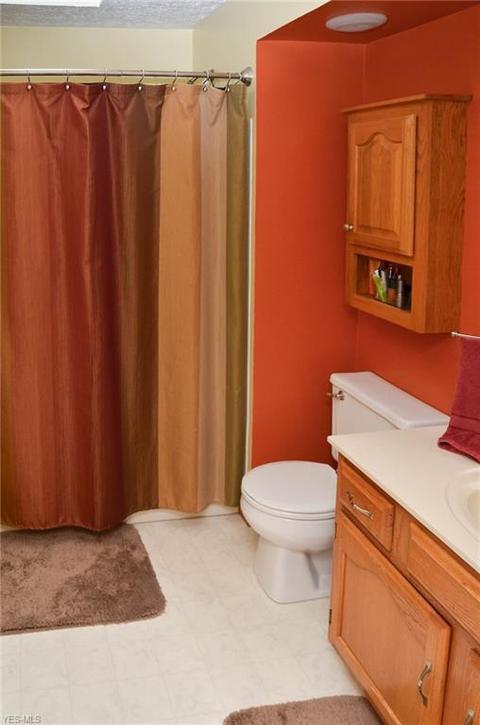 1101 Cobblefield St NE, Canton, OH 44721 photo 22