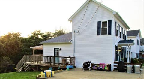 802 Chestnut St N, Barnesville, OH 43713 photo 4