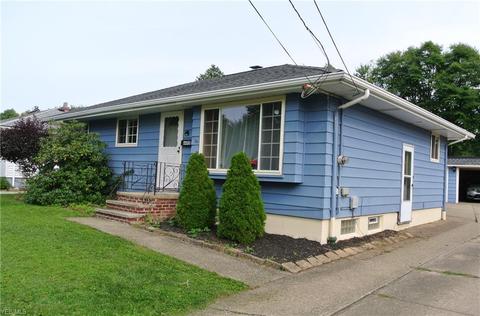 6495 Michael Dr, Brook Park, OH 44142 photo 2