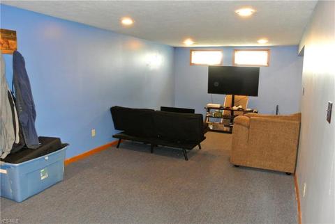 6495 Michael Dr, Brook Park, OH 44142 photo 23