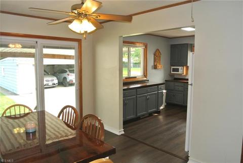 6495 Michael Dr, Brook Park, OH 44142 photo 13
