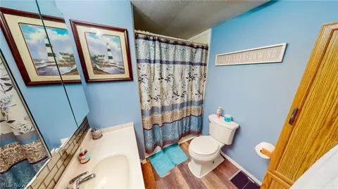 140 E Lake Ct, Lagrange, OH 44050 photo 20