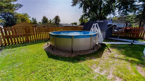 140 E Lake Ct, Lagrange, OH 44050 photo 30