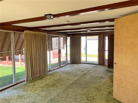 684 E 266th St, Euclid, OH 44132 photo 10