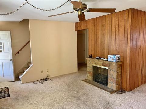 684 E 266th St, Euclid, OH 44132 photo 6