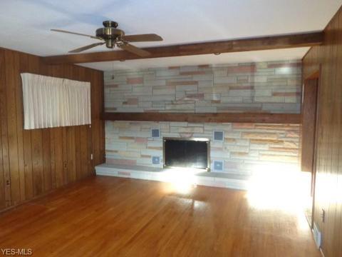 10921 Schwab Dr, Parma, OH 44130 photo 12