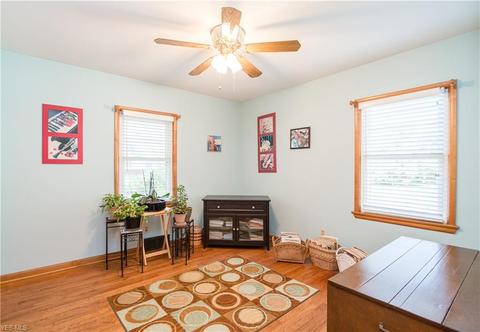 726 Abbe Rd N, Elyria, OH 44035 photo 17