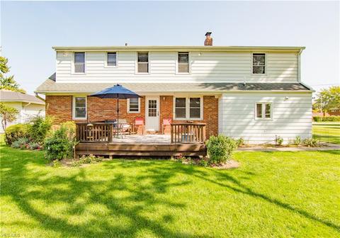 726 Abbe Rd N, Elyria, OH 44035 photo 4