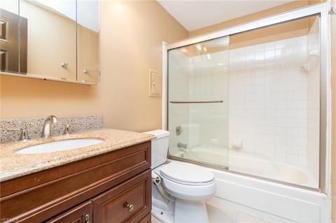 37100 Fox Run Dr, Solon, OH 44139 photo 24