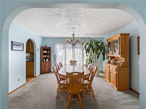 6096 Groton St NW, Canton, OH 44708 photo 10