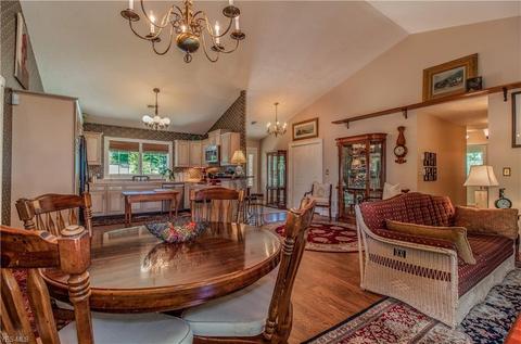 3512 Dickenson Rd, Ashtabula, OH 44004 photo 9