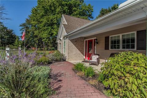 3512 Dickenson Rd, Ashtabula, OH 44004 photo 4