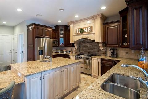 3003 Sutton Ln, Medina, OH 44256 photo 10