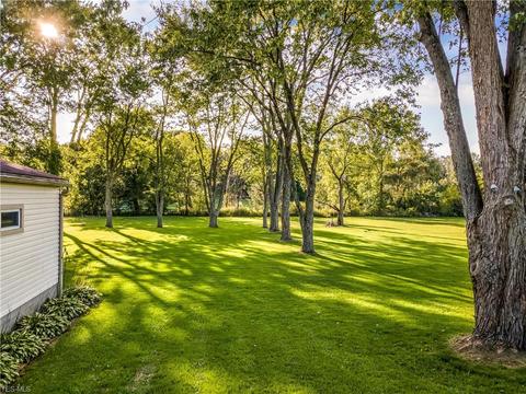 696 Griffith Rd, Akron, OH 44312 photo 29