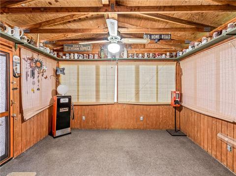 696 Griffith Rd, Akron, OH 44312 photo 23
