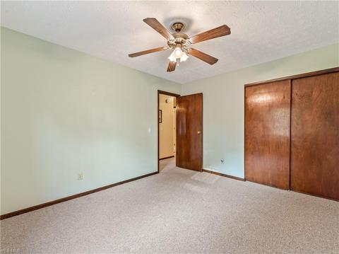 696 Griffith Rd, Akron, OH 44312 photo 15