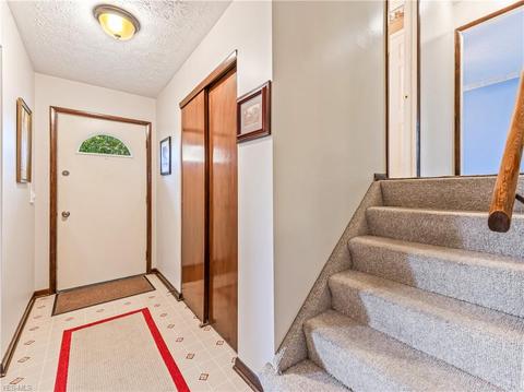 696 Griffith Rd, Akron, OH 44312 photo 10